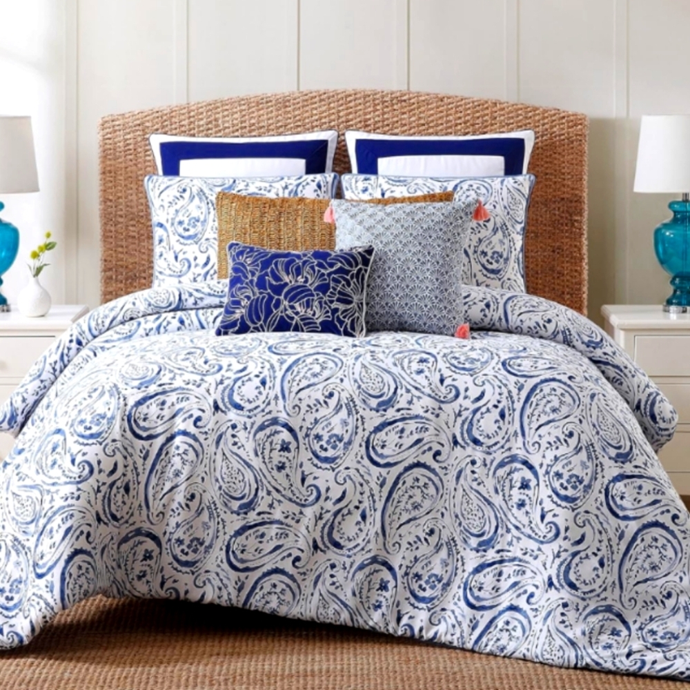 Oceanfront Resort Paisley 100% cotton duvet set Full/Queen